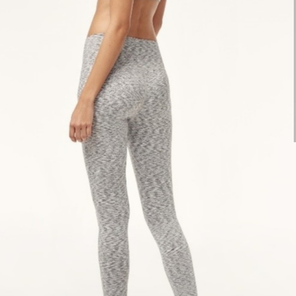 Aritzia The Constant light gray leggings yoga workout training XS